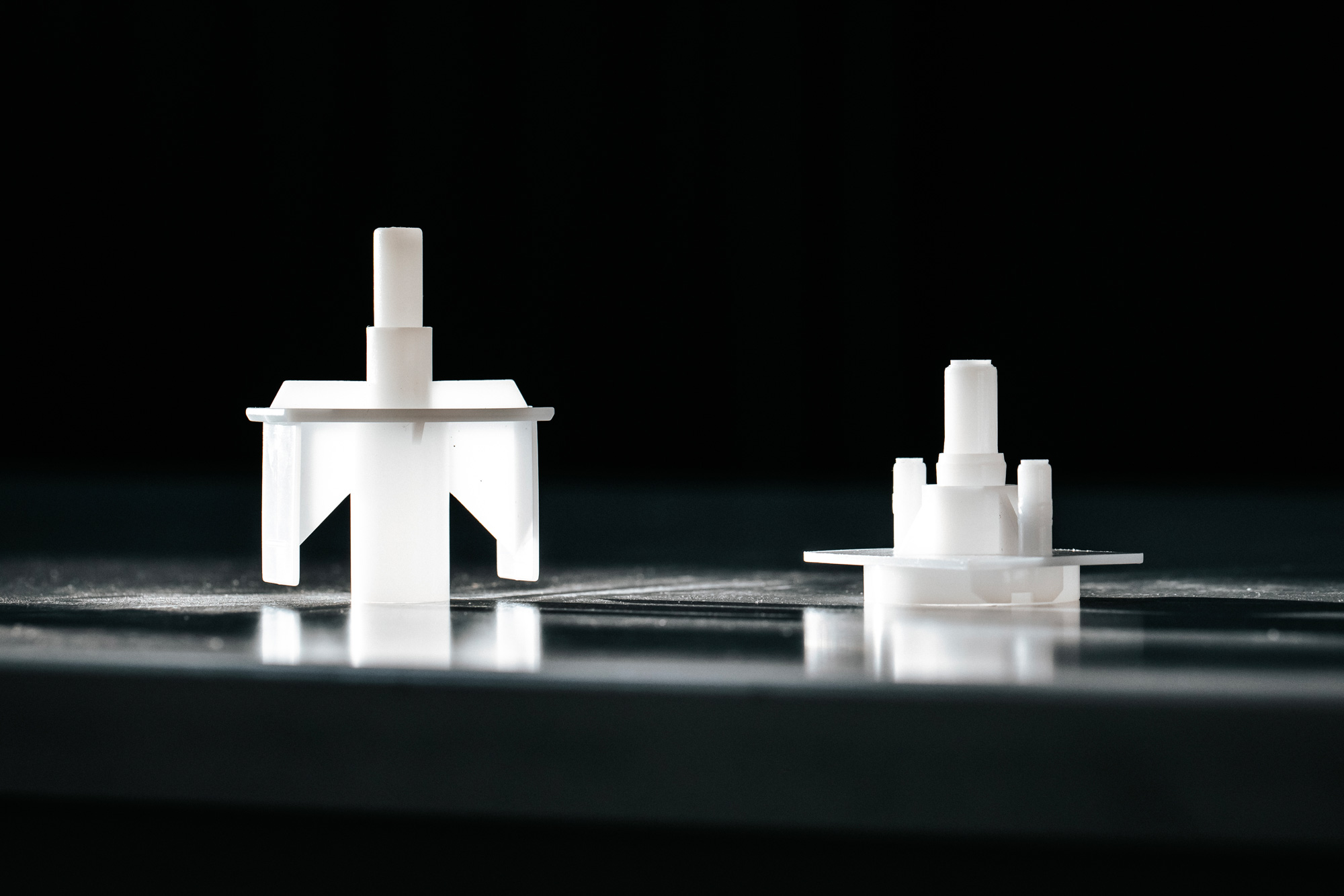 Composants d'étanchéité plastiques fabriquées par injection
